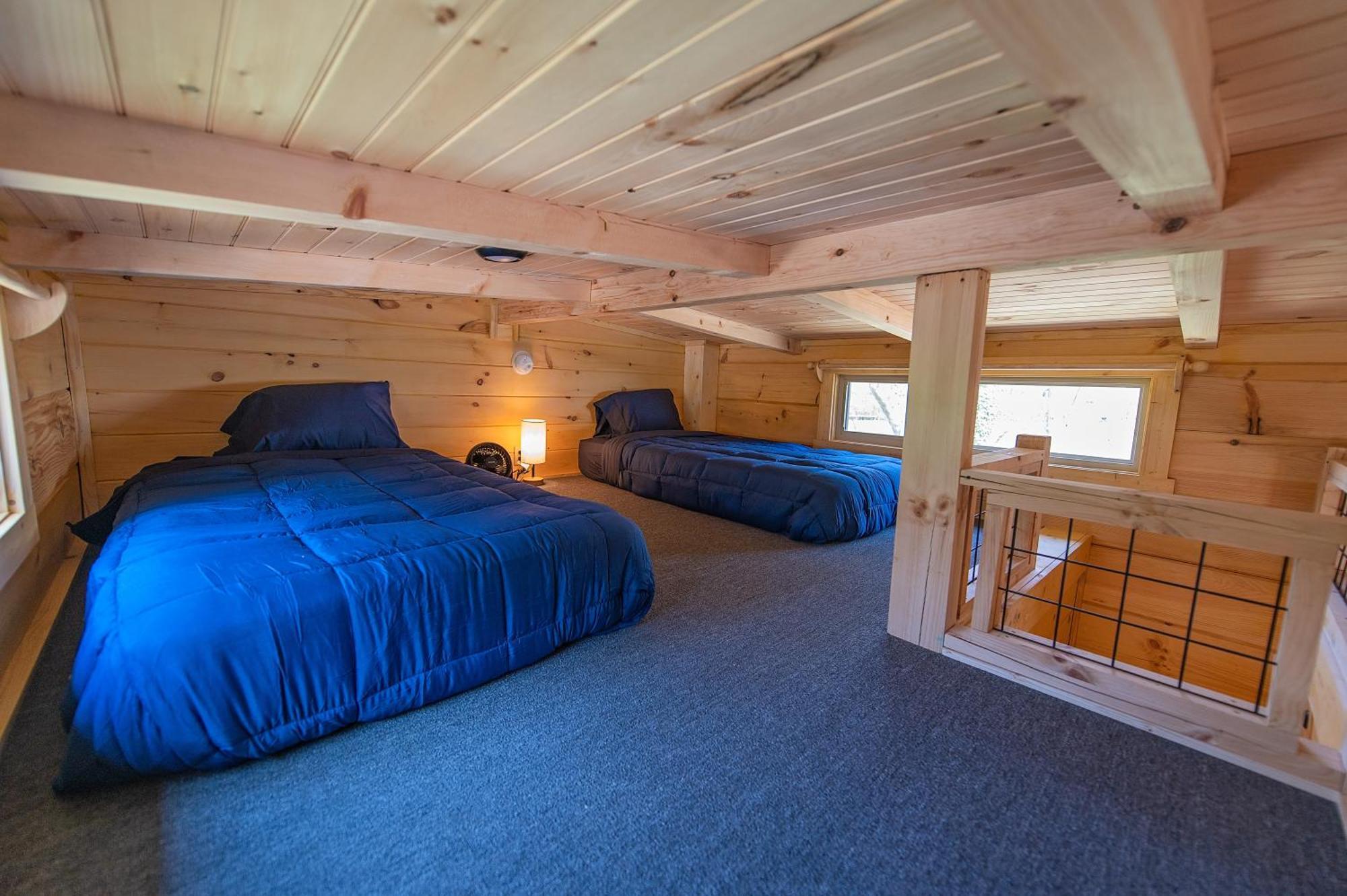 Meg Cabin Tiny Rustic Comfort On Lookout Mtn Chattanooga Exterior photo